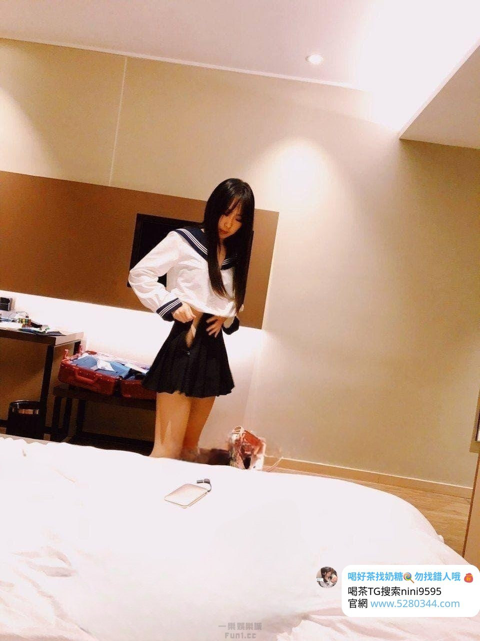 小月 (2).jpg