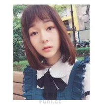 可愛修長美腿 和白皙皮膚 讓人熱血沸騰.....