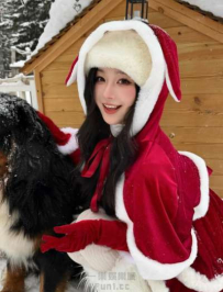 甜美笑容與緊實腰線簡直是根植心底的犯罪組合
