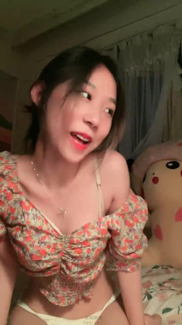 潔白又可愛的直播妹