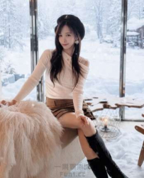 比基尼辣秀好身材 烏黑秀髮襯白皙顏值超吸睛