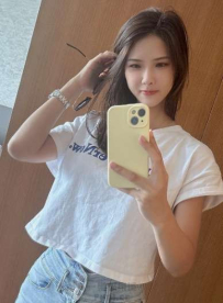 清純甜美笑容迷人，這仙女顏值太犯規了吧