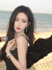 高冷氣質配極品長腿完全制霸模特圈