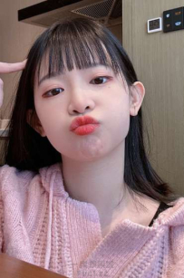 意圖使人犯罪！蛋捲 EggRoll  清純甜美、白皙惹火 太犯規！