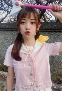 顏值猶如仙女下凡.....身材婀娜多姿