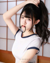 甜美高冷、魔鬼身材、逆天長腿、深溝細腰 比例太過絕美