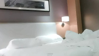 妹子長相很有女人味 皮膚白皙被干的淫叫不止