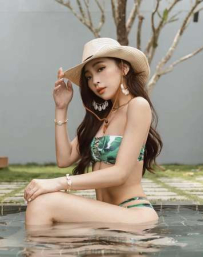 正妹性感身材让人看了流鼻血