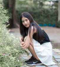 甜美清純少女 水汪汪大眼 讓人看了欲罷不能