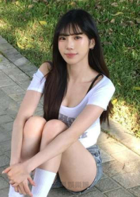 私密居家照流出，仙氣甜暈眾人目光