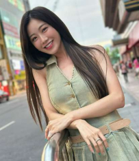 苗條卻不失豐滿 完美身材比例驚艷眾人