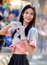 啦啦隊美腿深溝視覺盛宴