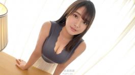 H-cup 在面包店工作的大奶子女孩 SIRO-4951