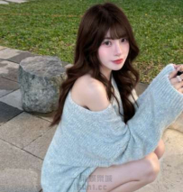 仙級顏值配雪白肌！一頭黑髮襯托「逆天S曲線」超...