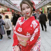 有著清純臉蛋和傲人雪乳 網：身材真D極品