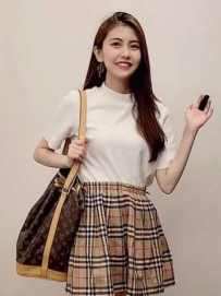 大眼正妹笑容超甜 百看不膩